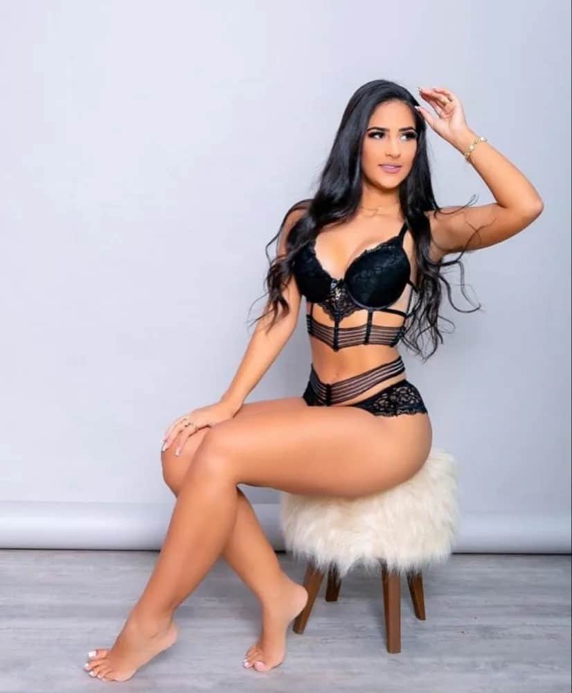 Conjunto Barbatana Stefani 11