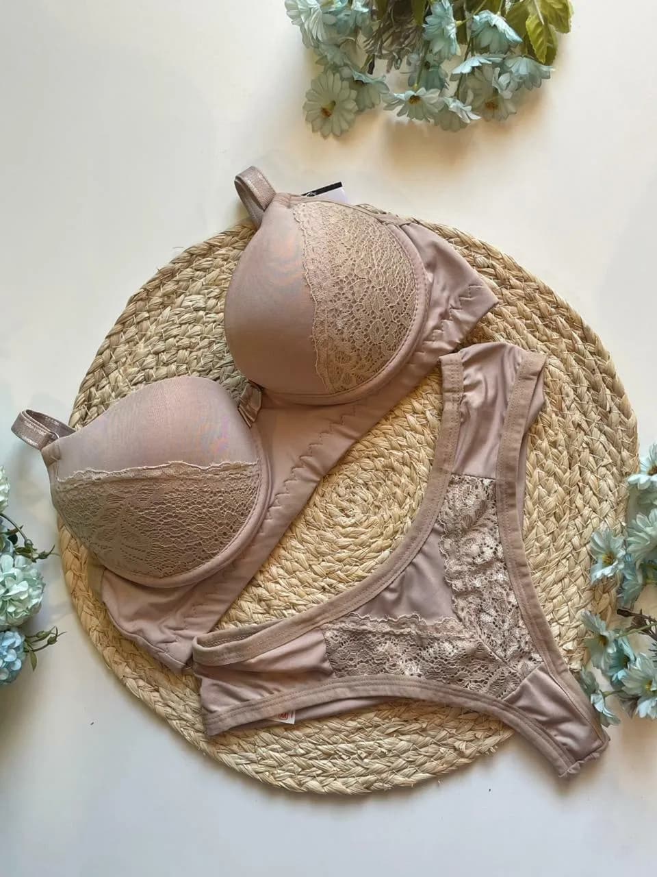 Conjunto Mulher Elegante