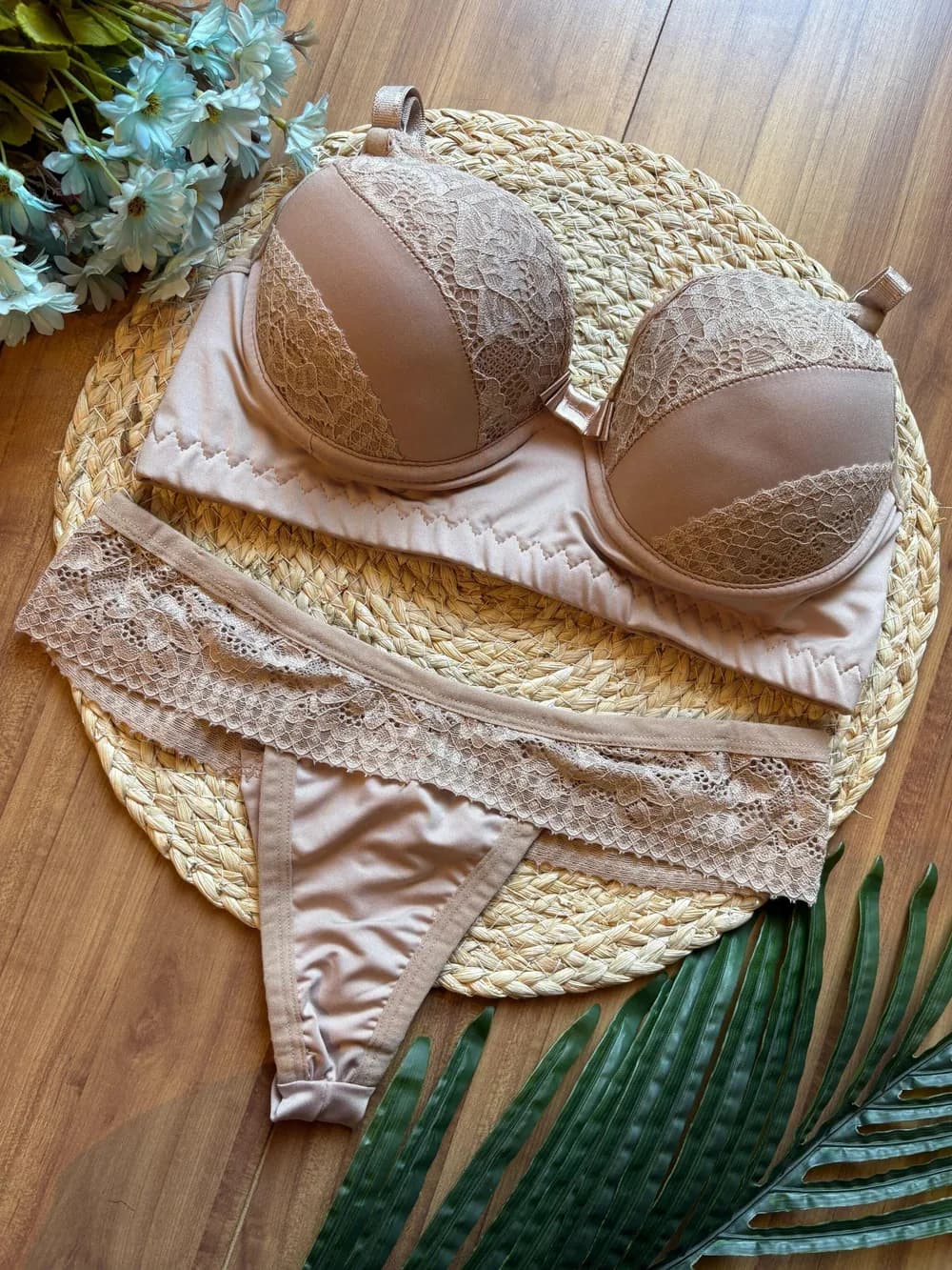 Conjunto Mulher Elegante, foto 1